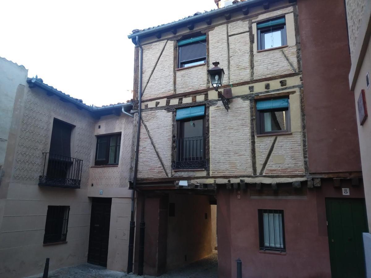 Villa La Salceda Torre Val De San Pedro Exterior foto
